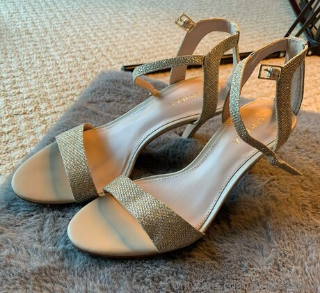 Wildarchesuk perfect actress archive