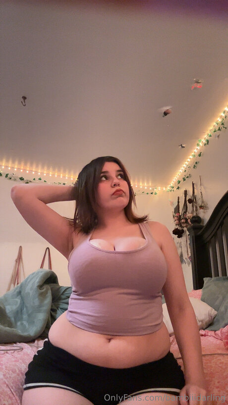 Bambiiidarling erotic model pic