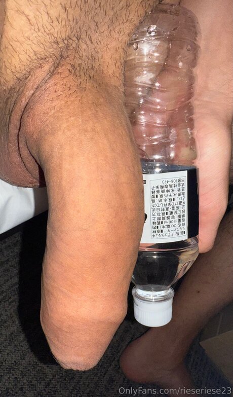 Rieseriese23 model pornographic pics