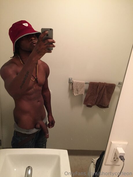 Shortycorleon art actress archive