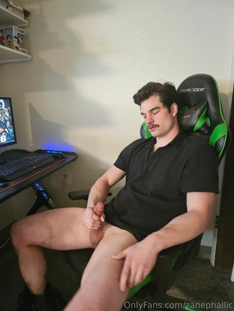 40 years old onlyfans exclusive pic