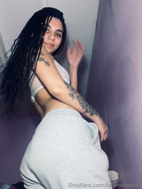 Lolamendezzz hot model galleries