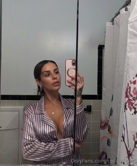 Ceilingfairy naked pornstar pic