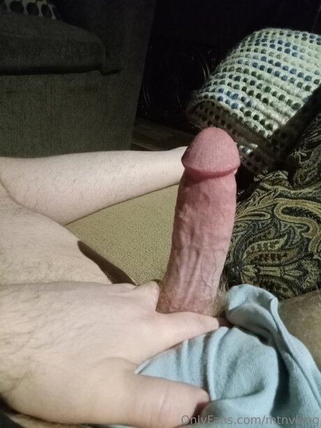 Mtnvking star naked pic