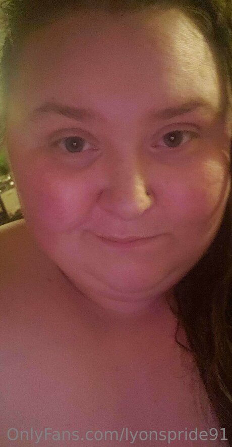 Lyonspride91 sexy star images