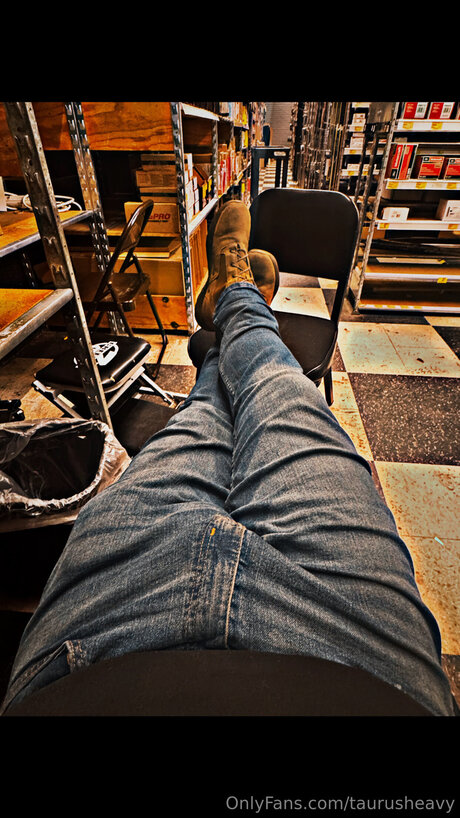 leather leggings onlyfans sexy picture