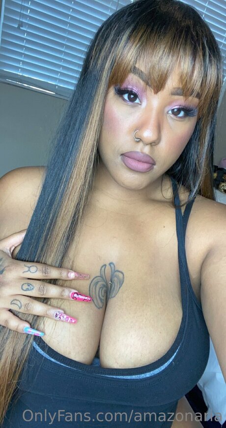 Amazonariaxxx pornstar free photos