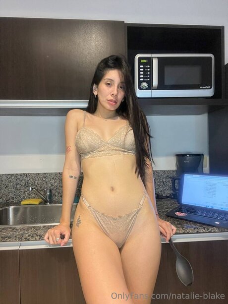 Natalie Blake nudes model pic