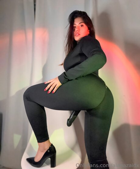 Alanazaidx nude actress archive
