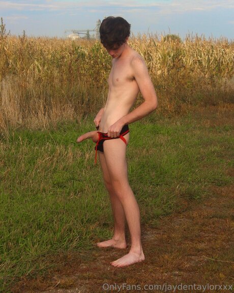 feet milf onlyfans exclusive img