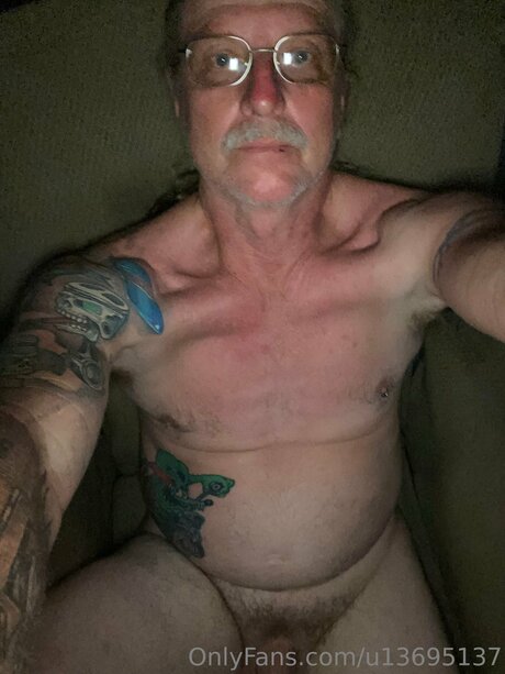 U13695137 naked pornstar pic