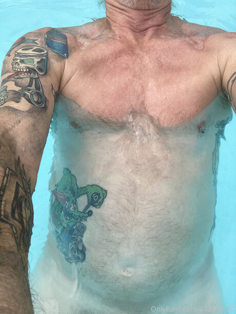 U13695137 hot star pic