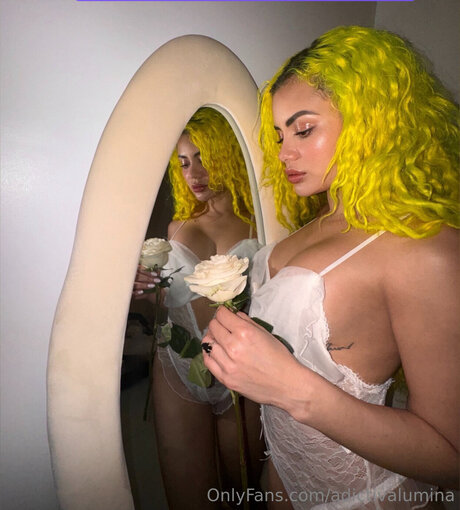 Adictivalumina star porn pic