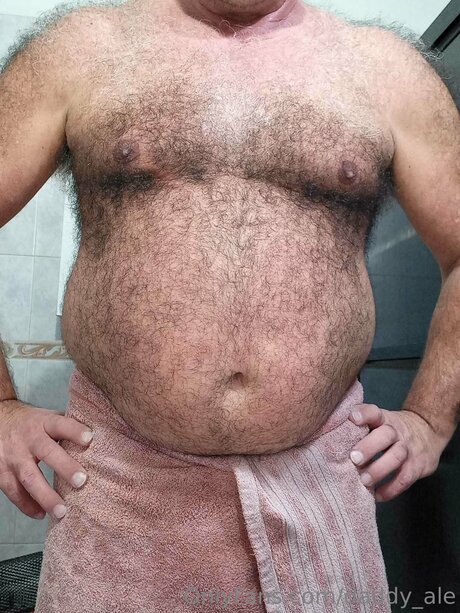 Daddy Ale model nice photo