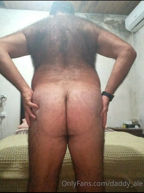 Daddy Ale pretty model gallery