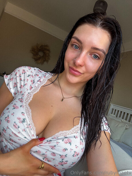 Rubymaefree sex star photos