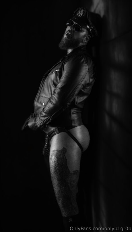 asian tattoo onlyfans hd picture