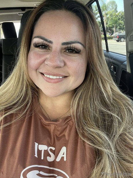 U217598164 pornstar beautiful pics