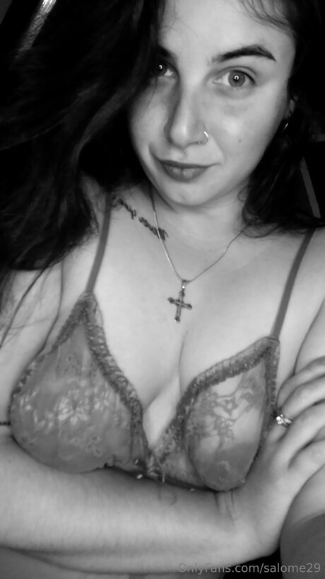 Diosademedianoche erotic model pics