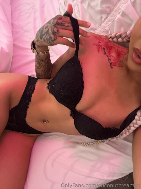 Coconutcreamxo nice actress images