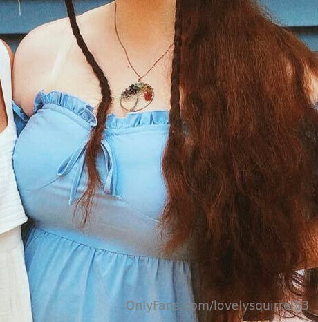 Lovelysquirrel33 naked star image