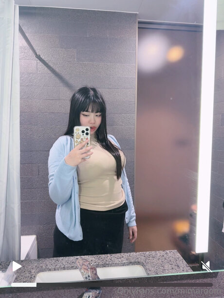 Mimaroom pornstar xxx pic