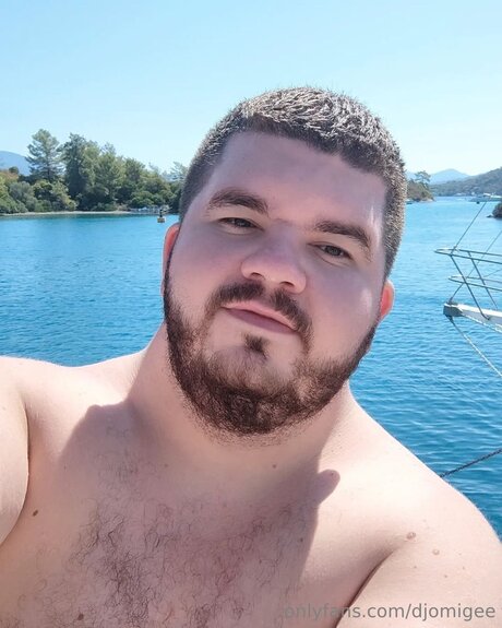 Djomigee art model pictures