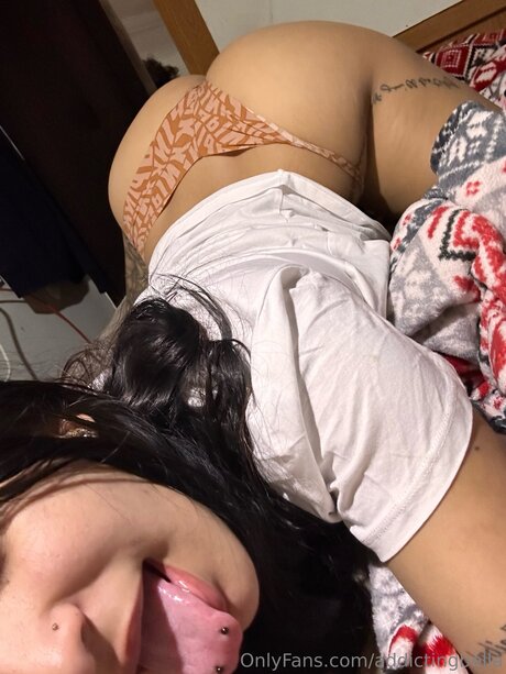 Addictingbella art star gallery