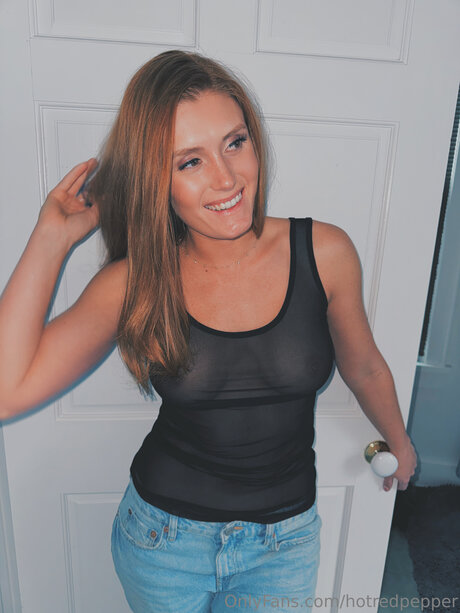 Hotredpepper beautiful model img