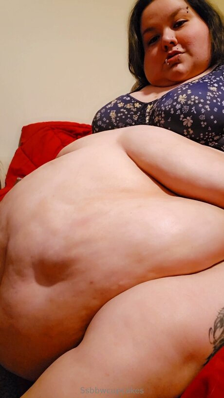 Ssbbwcupcakes model hd pics