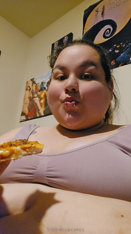 Ssbbwcupcakes nudes actress photo