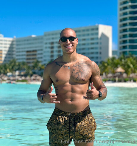 big cock trans onlyfans beautiful nude pic