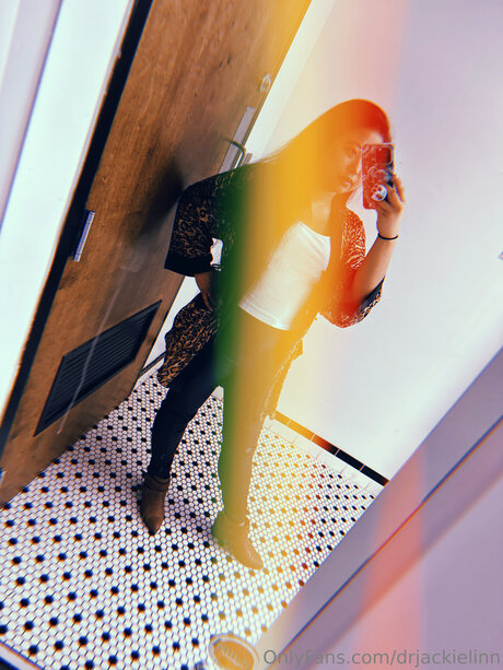 Drlinn hot actress picture