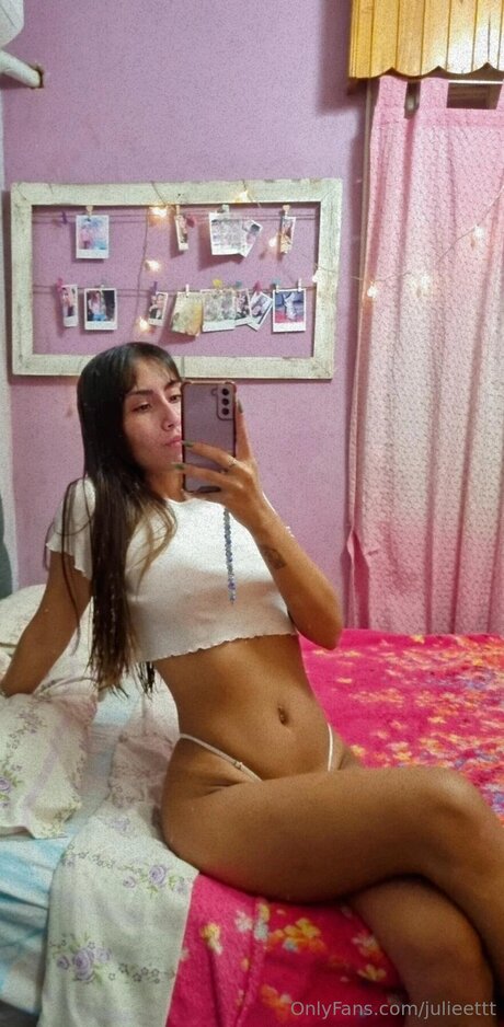 Julieettt perfect pornstar archive