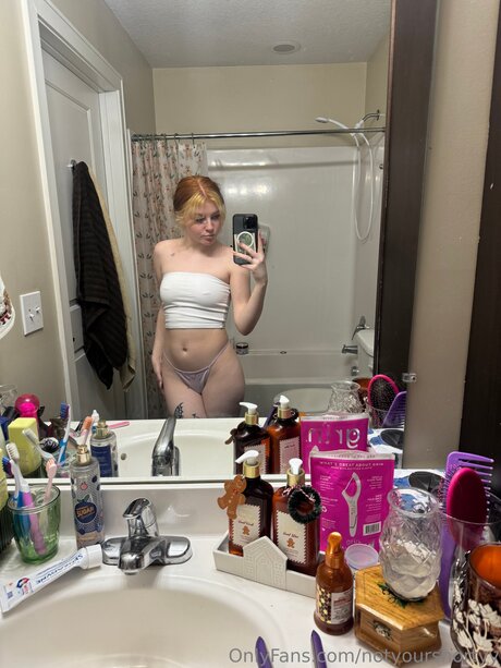 Notyourshortyy model pornographic img