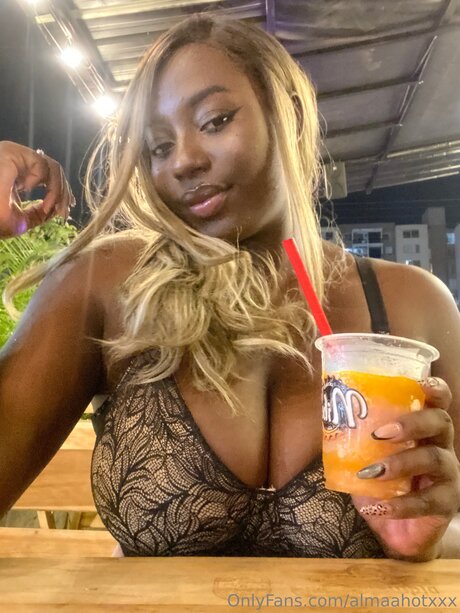 Almaahotxxx model nude pictures