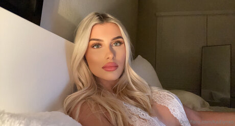 Kaitlynxo pornstar hd image