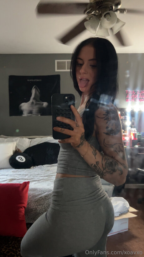 Xoavxo exclusive pornstar pic