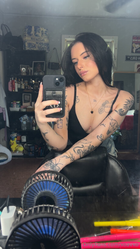 Xoavxo free pornstar picture