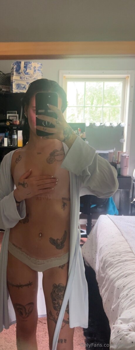 shemale handjob onlyfans art naked galleries