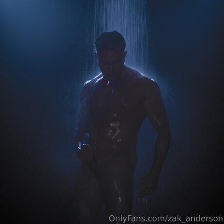 Zak Anderson exclusive model pic
