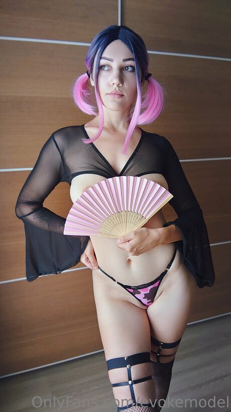 Evokemodel pornographic actress pictures