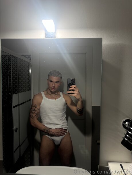 Ardyn Ren sex pornstar pic