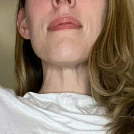 emilysequoiafree Quick photo