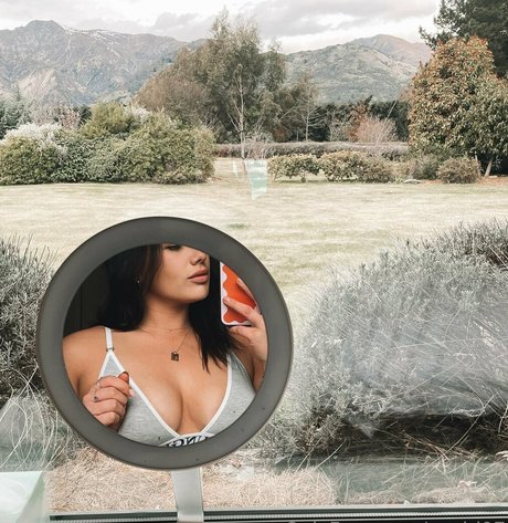 nzgirl97 sex model galleries