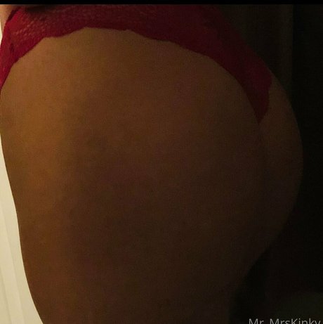mr mrskinky model nudes pic
