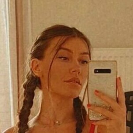 candycatcris pornstar free pics