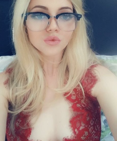 Aurora Indica sexy actress pics