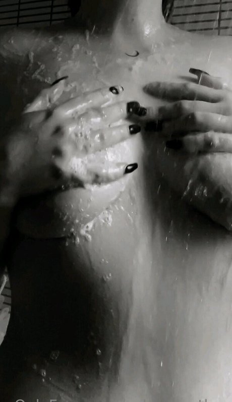 solaraeesther star erotic gallery