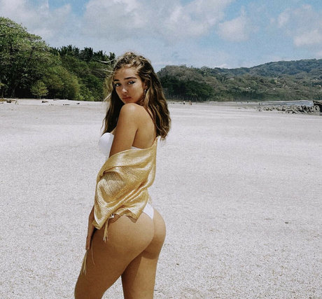 LilyMarie f pornstar perfect gallery